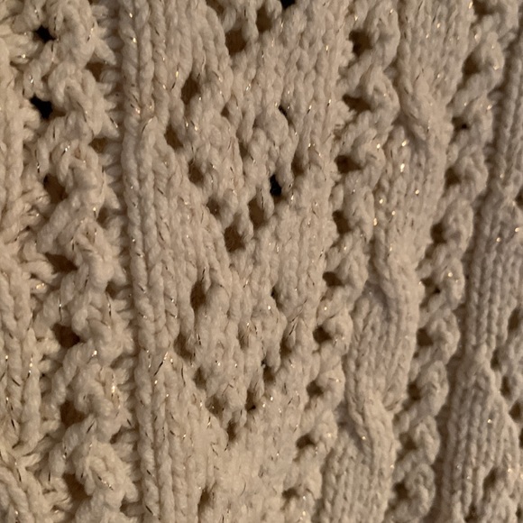 Gorgeous heart knit sweater cream & gold girls 10-12 - Picture 2 of 13